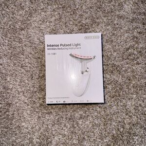 Wavy Chic Intense Pulsed Light Device